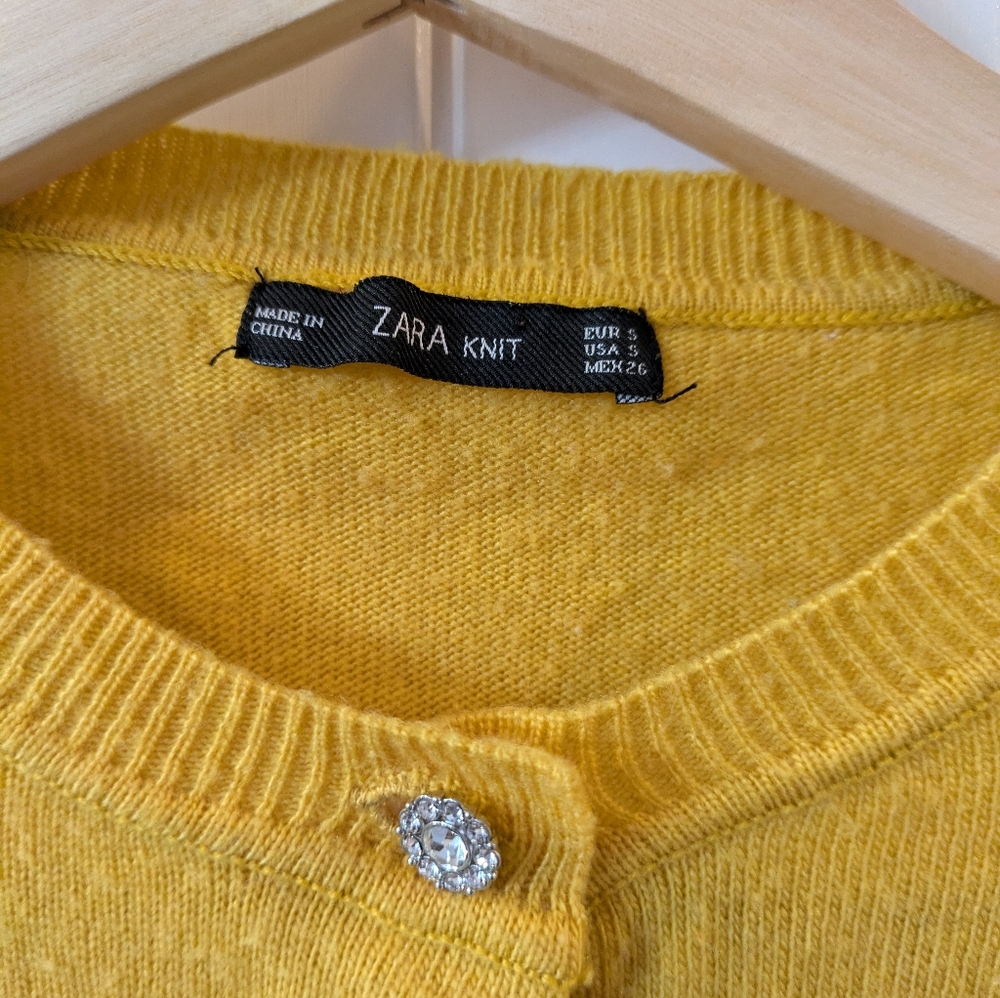 Zara Cardigan Sweater - Picture 2 of 6